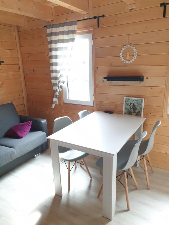 Sjesta -domki Letniskowe Ferienhaus Dziwnówek